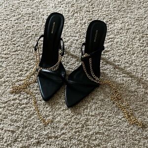 PrettyLittleThing black heels size 8